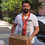 Galatasaray taraftar grubu 100 aileye ramazan yardımı yaptı