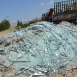 Ankara'da kamyon devrildi: 1 yaralı
