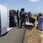 Ağrı'da minibüs şarampole devrildi: 9 yaralı