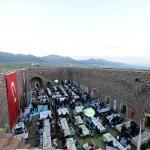 Tarihi tabyalarda anlamlı iftar