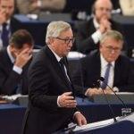Juncker: Neden hala buradasın!