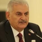 Başbakan Binali Yıldırım: Meydanları boşaltmayın!