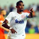 Antalyaspor'dan Eto'o'ya: 'Kendine takım bul'