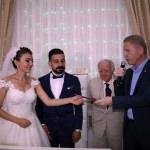 Sivas Valisi Gül, nikah şahitliği yaptı