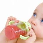 Bebeklere bitki çayı vermek zararlı mı?
