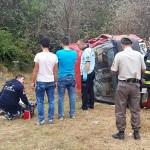 Amasya'da yolcu minib&uuml;s&uuml; devrildi: 1 &ouml;l&uuml;, 4 yaralı