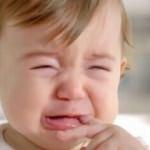 Ağlayan &ccedil;ocuğunuzu televizyonla susturmayın! 