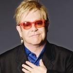 Elton John’dan darbe mesajı