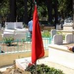 Erdoğan, Erol Olçok'ın mezarını ziyaret etti