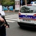 Fransa'da başörtülü kadın başından vuruldu