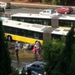 Acıbadem metrob&uuml;s yolunda feci kaza