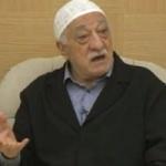 Teröristbaşı Gülen'den darbeci müftüye övgü