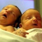 Hatay'da yapışık ikizler doğdu