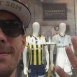 Podolski'den F.Bah&ccedil;elileri &ccedil;ıldırtacak poz!