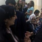 Sırtını teröristlere yaslayan Figen çok mutlu