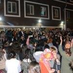 Zonguldak'ta kız yurdunda kalan öğrencilerden eylem