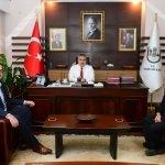 AA İzmir Bölge Müdürü Baysal, Vali Okur'u  ziyaret etti