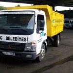 G&uuml;l&uuml;&ccedil; Belediyesi, ara&ccedil; parkı g&uuml;&ccedil;lendirdi