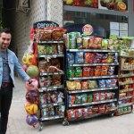 Marketten cips "&ccedil;alan" k&ouml;pek cep telefonuyla kaydedildi