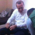 Erdoğan şehit ailesinin evinde abdest aldı