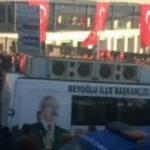Ter&ouml;re tepki y&uuml;r&uuml;y&uuml;ş&uuml;ne CHP aracıyla geldiler!