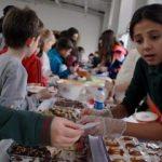 Minik öğrencilerden Halep'e yardım