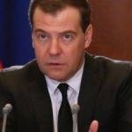 Medvedev'den reform çağrısı