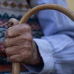 İki dil bilen yaşlılar bunu daha iyi kullanıyor