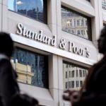 S&P 4 Türk bankasının not görünümünü düşürdü