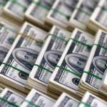 Dolar tepetaklak! O seviyenin altına indi