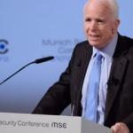 McCain'den Suriye'ye gizli ziyaret!