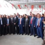 Viranşehir'de semt pazarı ile spor tesisin açılışı yapıldı