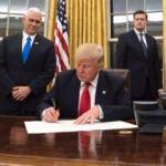 Trump tartışmalı projeyi imzaladı