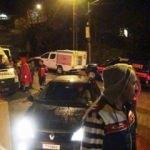 D&uuml;şen u&ccedil;ağı arayan zırhlı ara&ccedil; takla attı