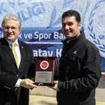 Adana'da k&uuml;rek yarışları