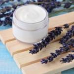 Evde lavanta &ouml;zl&uuml; y&uuml;z maskesi nasıl yapılır?