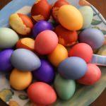 "Hoşgörü kenti"nde yumurtalar Paskalya için boyandı