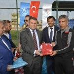 Viranşehir'de kulüplere malzeme yardımı