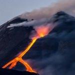 Etna'da volkanik hareketlilik sürüyor
