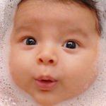 Bebeğiniz banyo yaparken su yutuyorsa..