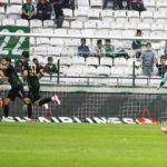 Akhisar durmuyor! Bir darbe de Konya'ya