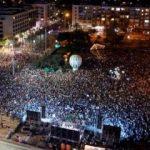 İsrail'de halk 'Filistin' için sokaklara döküldü!