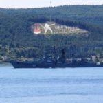 Rus donanmasına ait gemi Boğaz’dan geçti