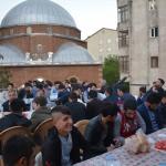 Tatvan'da 300 kişilik iftar sofrası