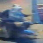 Motosikletli kapka&ccedil; b&ouml;yle g&ouml;r&uuml;nt&uuml;lendi