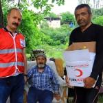 Kızılay'dan Darende'de ihtiyaç sahibi ailelere yardım