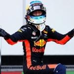 Azerbaycan'da olaylı yarışın galibi Ricciardo!