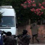 DEAŞ'ın h&uuml;cre evine baskın! Canlı bomba operasyonu