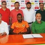 Mbilla'nın yeni takımı! 2 yıllık imzayı attı