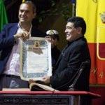 Maradona'ya fahri vatandaşlık verildi!